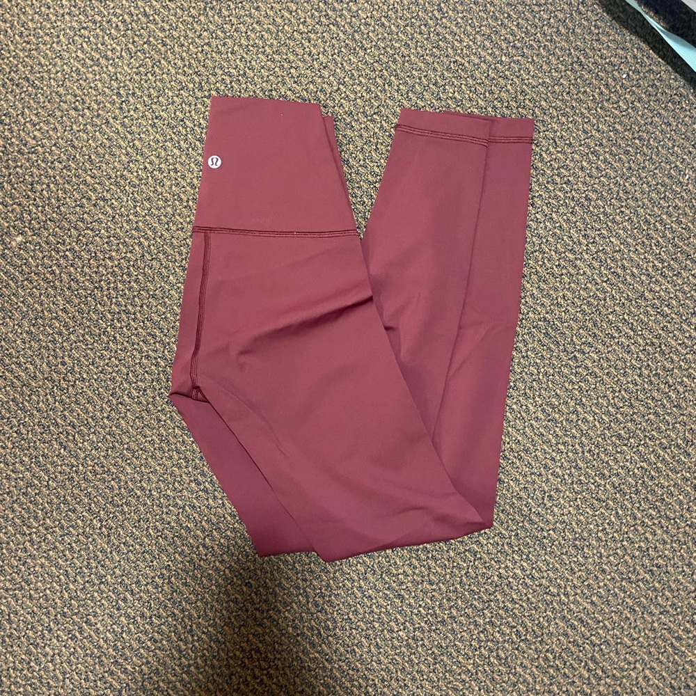 Lululemon wunder trains